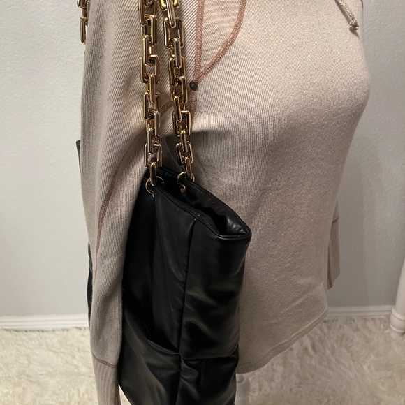 Urban Expressions Black 4 Square Tote - Picture 12 of 12